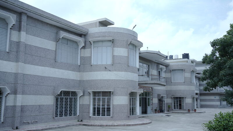 Hospital Emergency Entrance & 24x7 Casualty